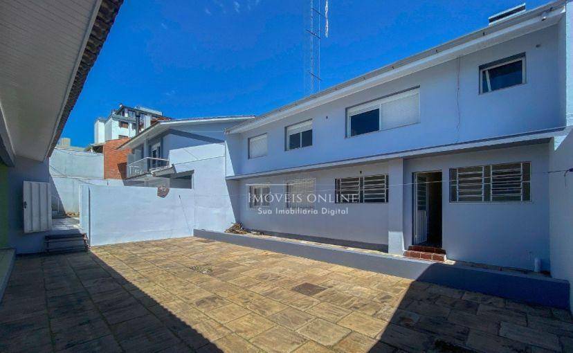 Casa à venda com 3 quartos, 313m² - Foto 23