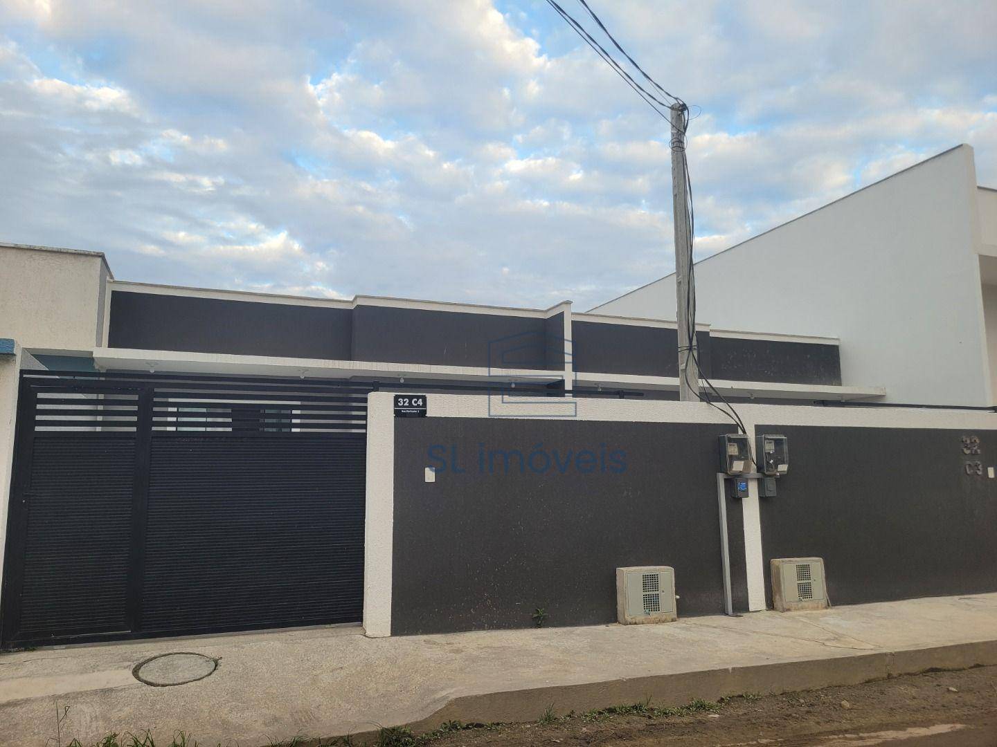 Casa à venda com 2 quartos, 50m² - Foto 1