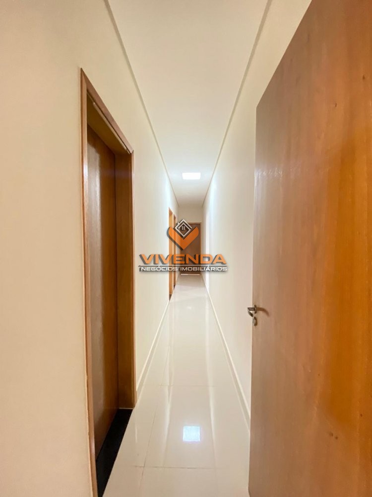 Casa à venda com 3 quartos, 140m² - Foto 4