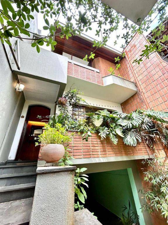 Sobrado à venda com 3 quartos, 206m² - Foto 22
