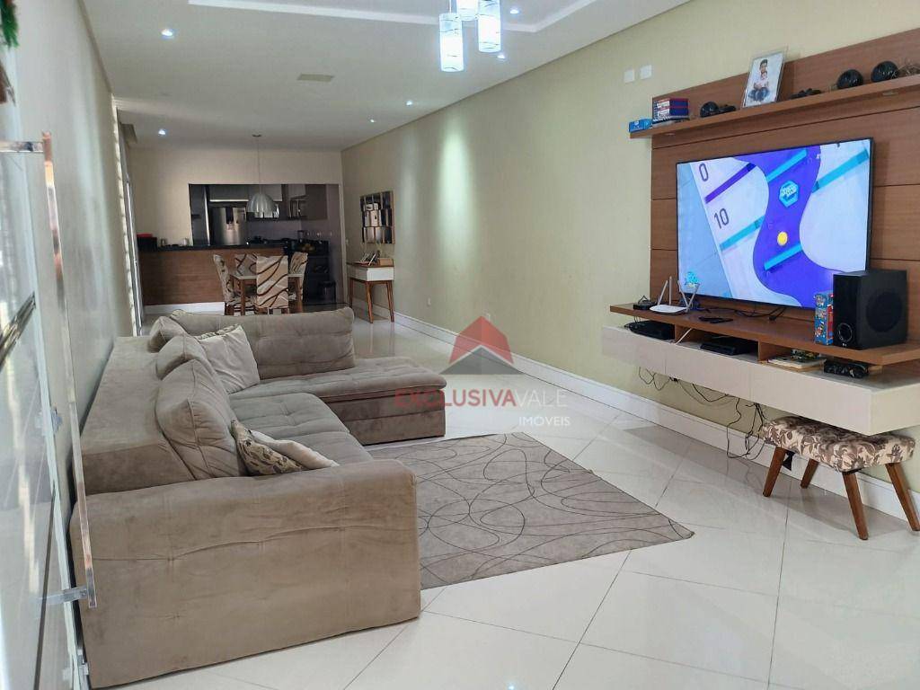 Casa, 2 quartos, 160 m² - Foto 1