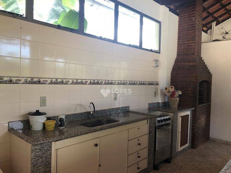 Casa à venda com 5 quartos, 550m² - Foto 18