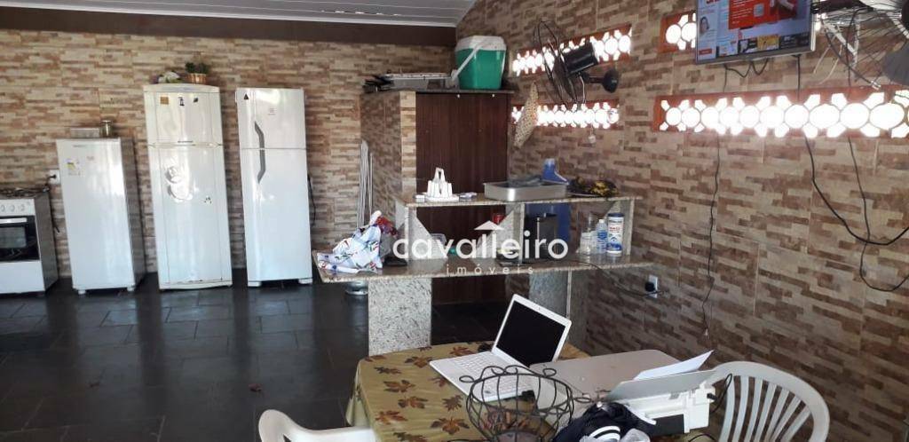 Casa à venda com 2 quartos, 130m² - Foto 6