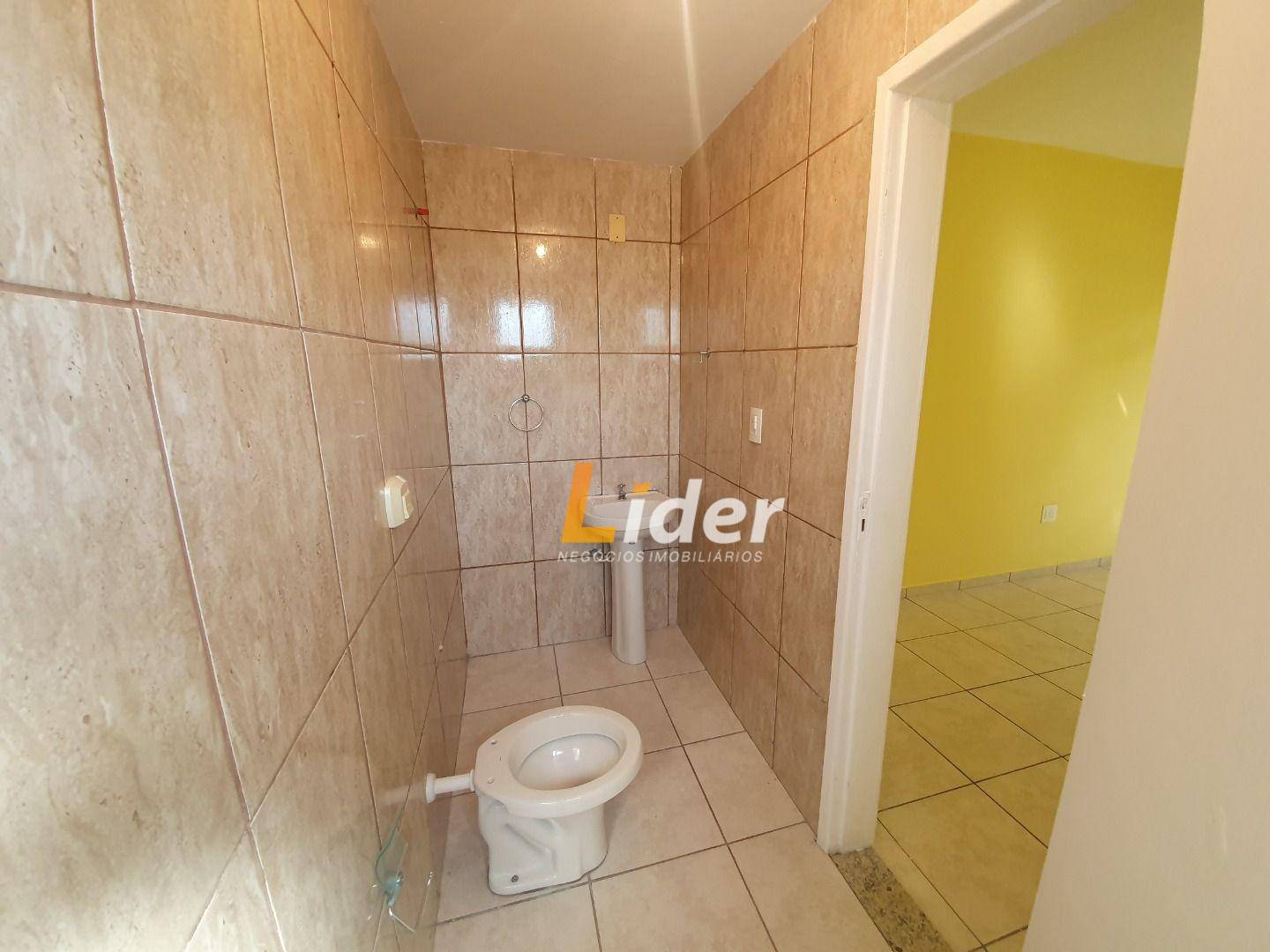 Apartamento para alugar com 3 quartos, 90m² - Foto 15