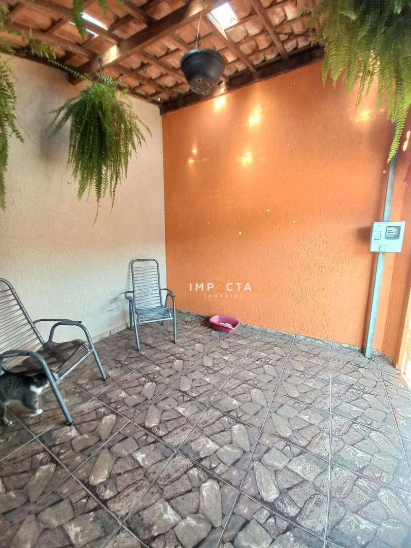 Casa, 4 quartos, 158 m² - Foto 2