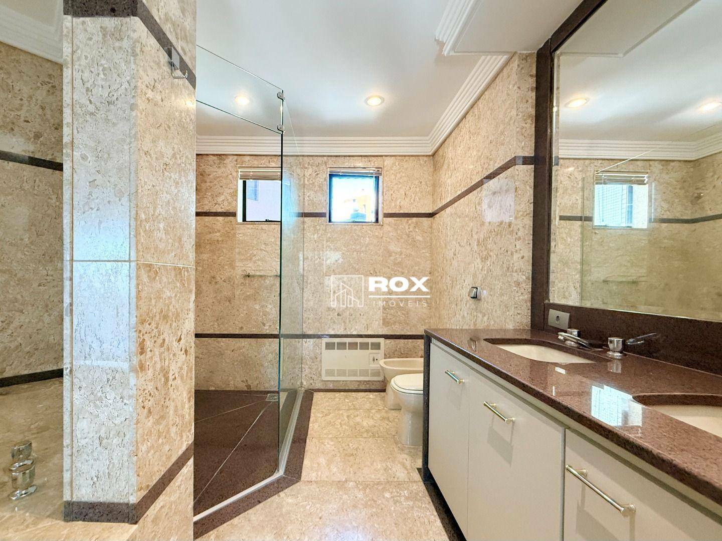 Apartamento para alugar com 4 quartos, 428m² - Foto 42