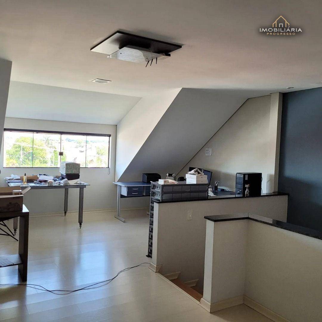 Sobrado à venda com 3 quartos, 330m² - Foto 17