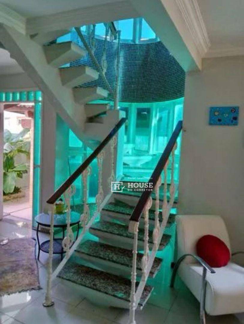 Casa de Condomínio à venda com 3 quartos, 360m² - Foto 7