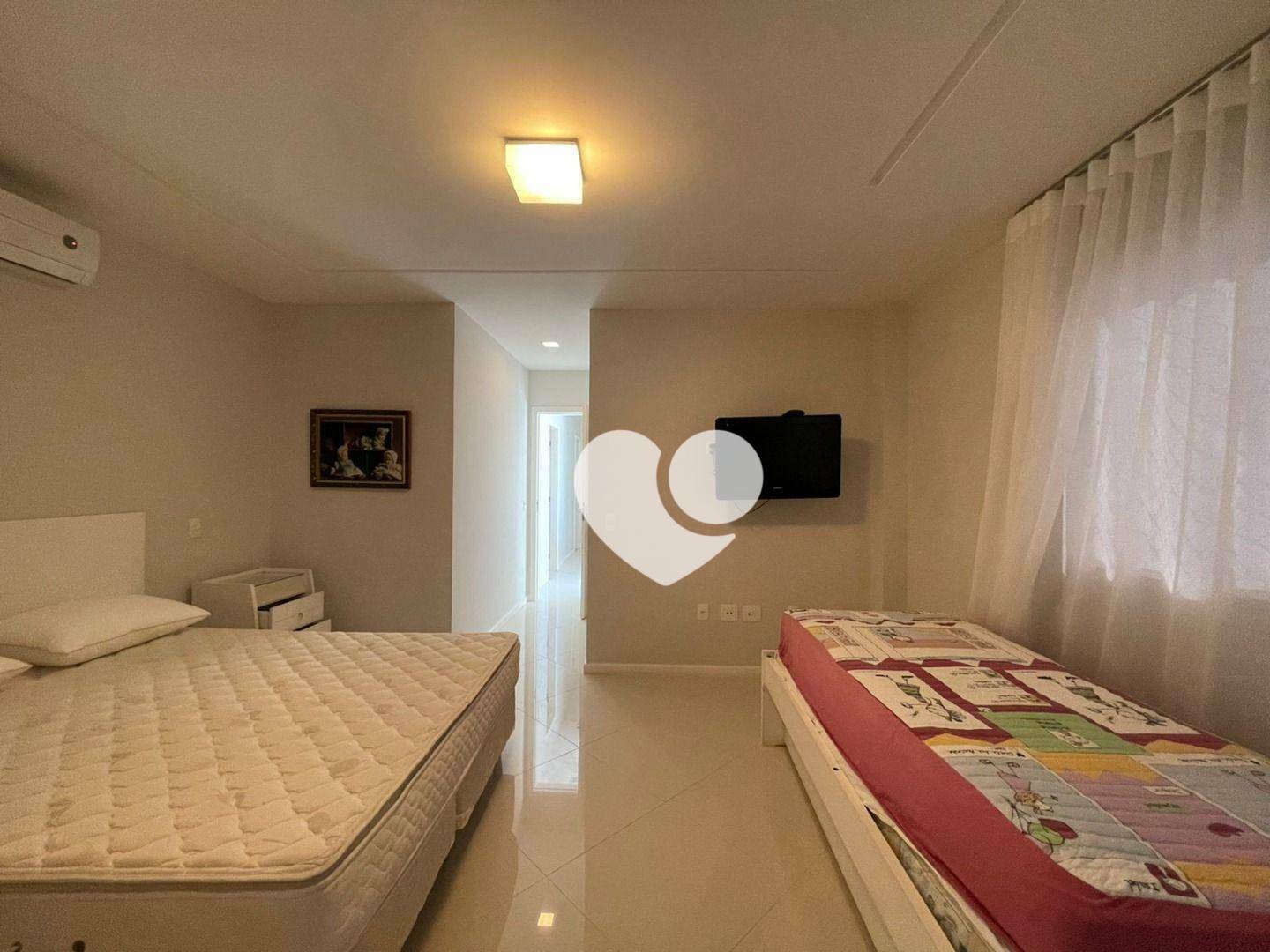 Cobertura à venda com 4 quartos, 264m² - Foto 19