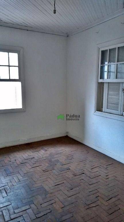 Casa à venda com 4 quartos, 340m² - Foto 15