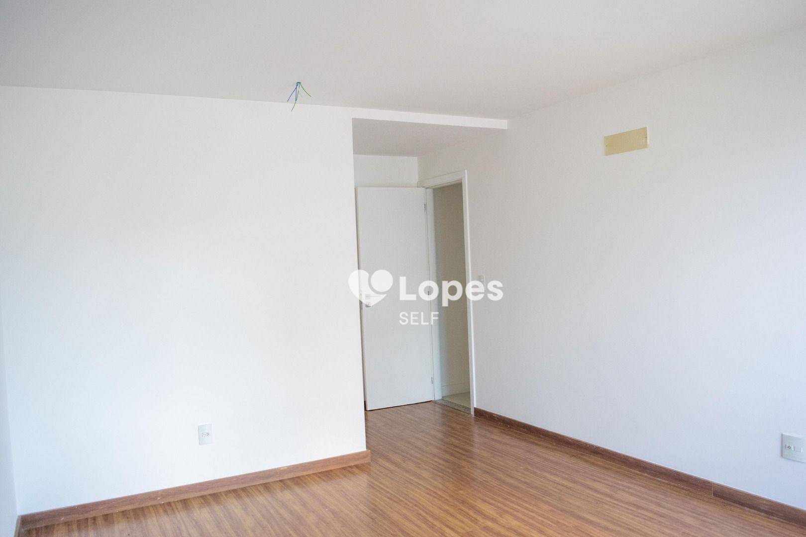 Apartamento à venda com 3 quartos, 97m² - Foto 10