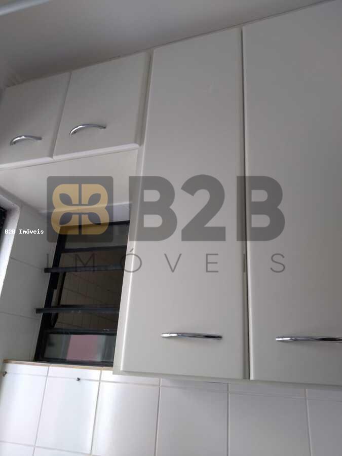 Apartamento à venda com 3 quartos, 64m² - Foto 6