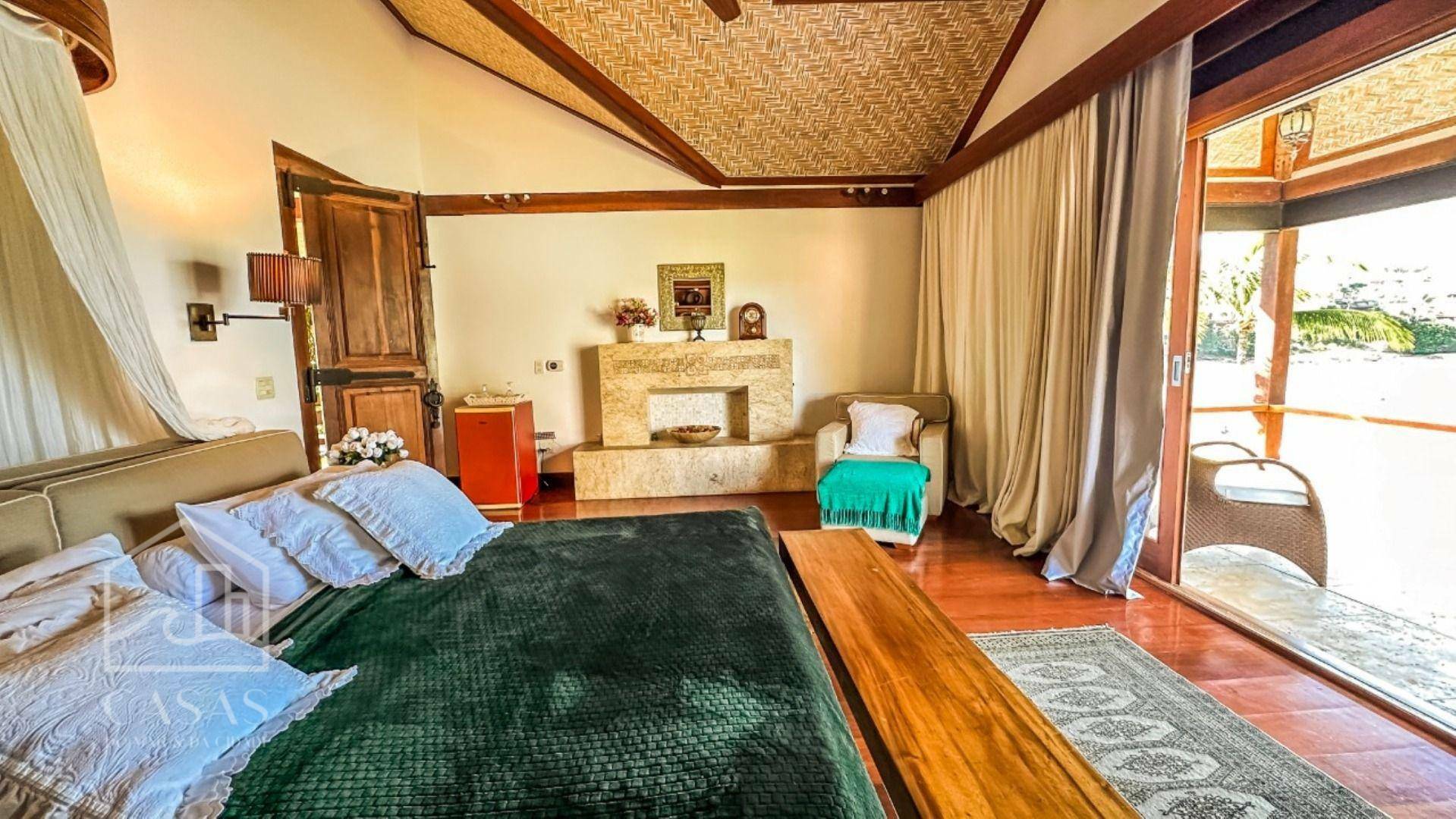 Casa à venda e temporada com 9 quartos, 1500m² - Foto 2