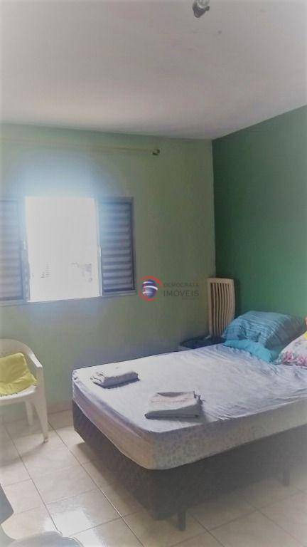 Sobrado à venda com 3 quartos, 214m² - Foto 7