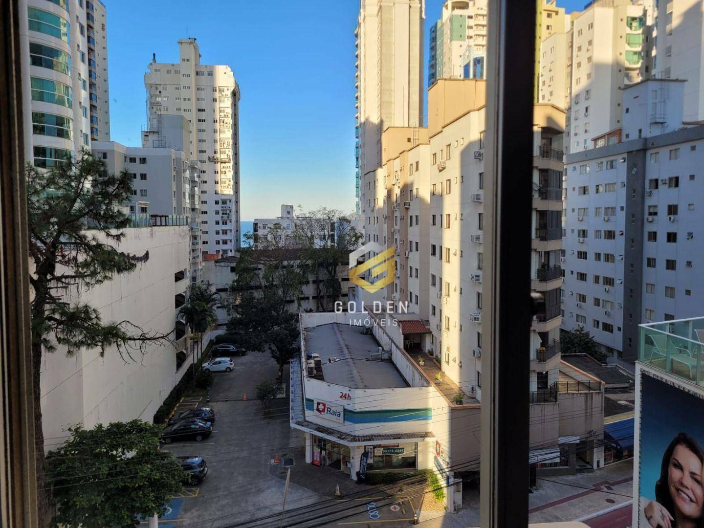 Apartamento à venda com 3 quartos, 108m² - Foto 3