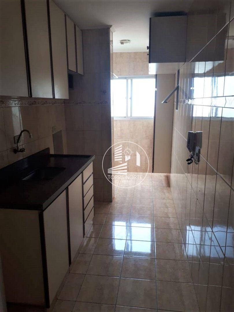 Apartamento à venda com 2 quartos, 60m² - Foto 17