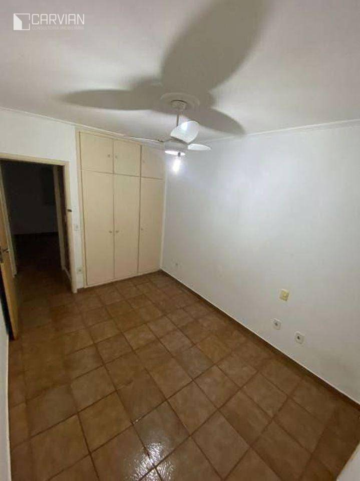 Apartamento à venda com 3 quartos, 117m² - Foto 9