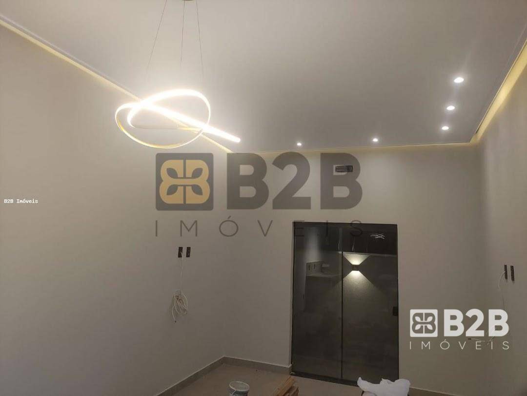Casa à venda com 3 quartos, 230m² - Foto 10