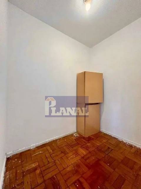 Apartamento à venda com 2 quartos, 66m² - Foto 14