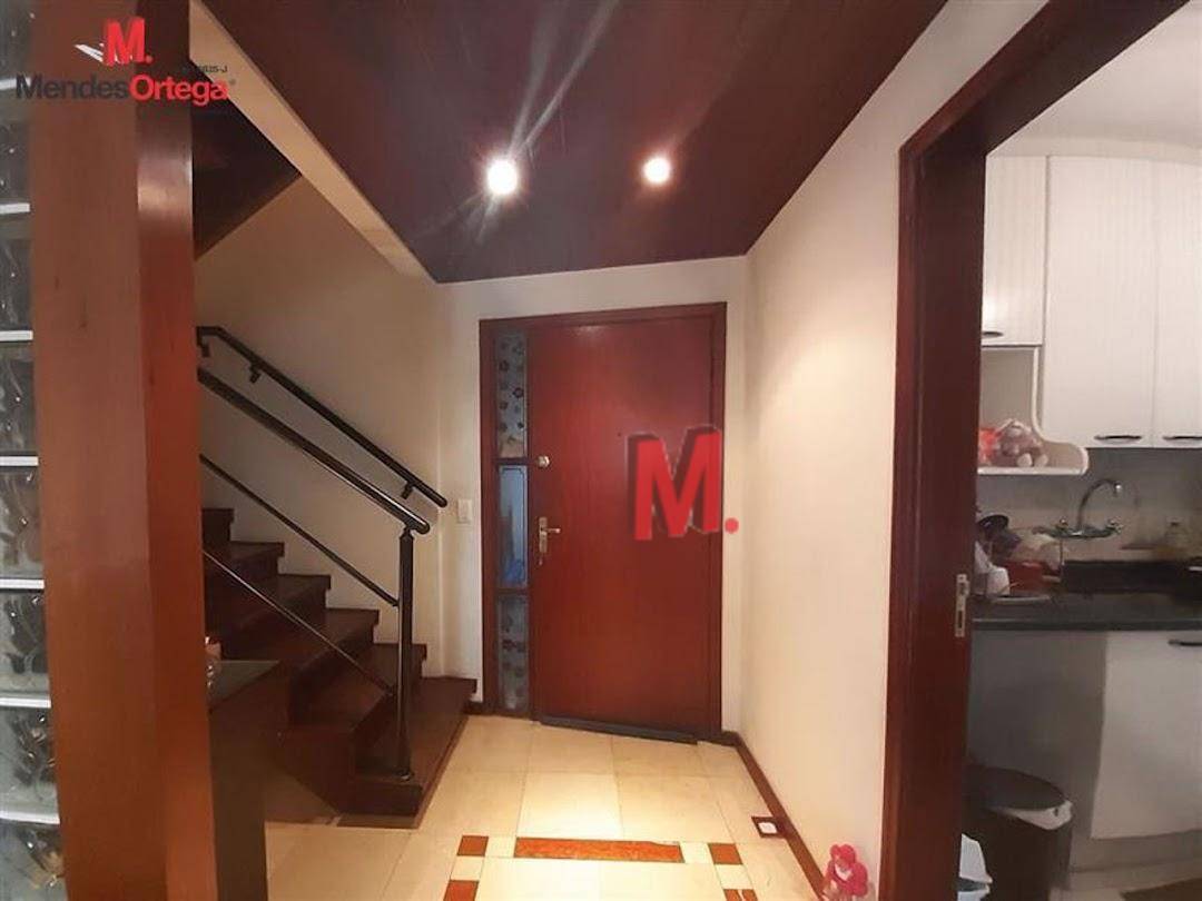 Apartamento à venda com 3 quartos, 286m² - Foto 9