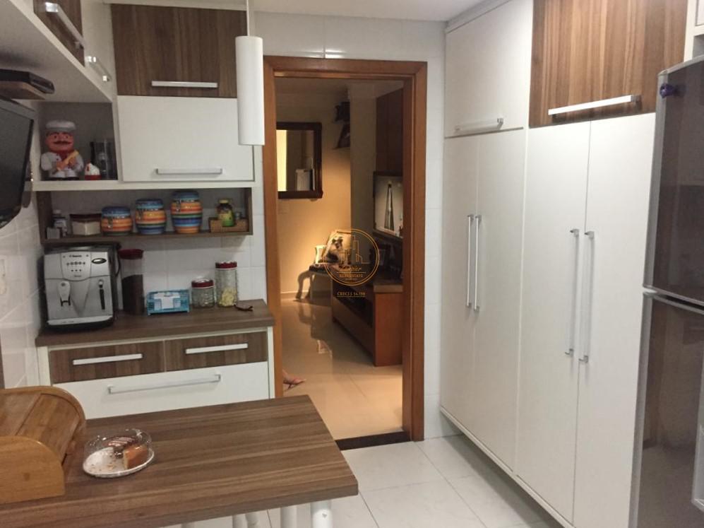 Apartamento à venda com 4 quartos, 191m² - Foto 11