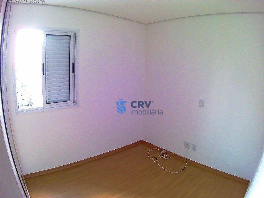 Apartamento para alugar com 3 quartos, 82m² - Foto 18