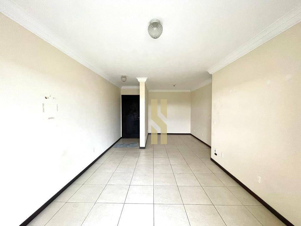 Apartamento à venda com 3 quartos, 102m² - Foto 17