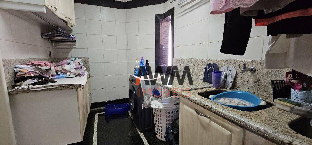 Apartamento à venda com 3 quartos, 180m² - Foto 27