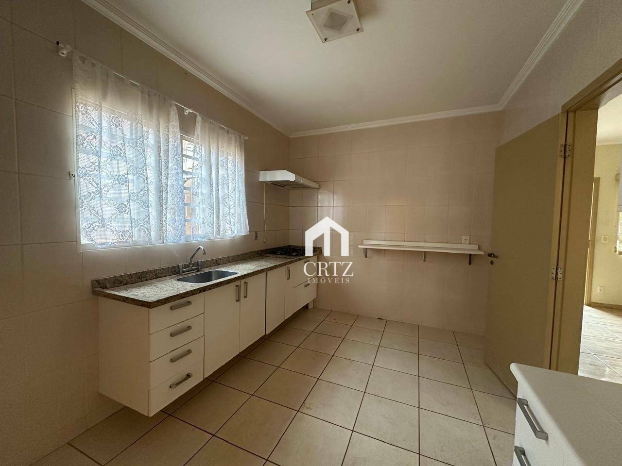 Casa, 3 quartos, 180 m² - Foto 3