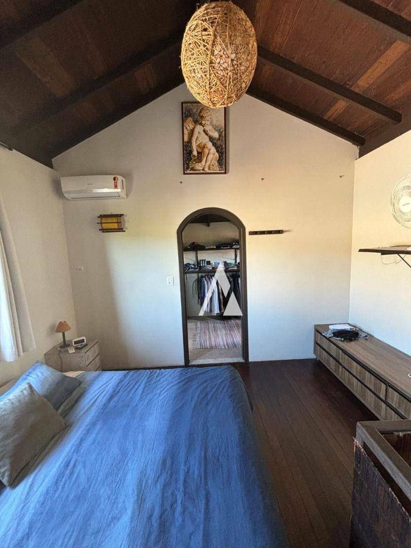 Casa à venda com 3 quartos, 231m² - Foto 38