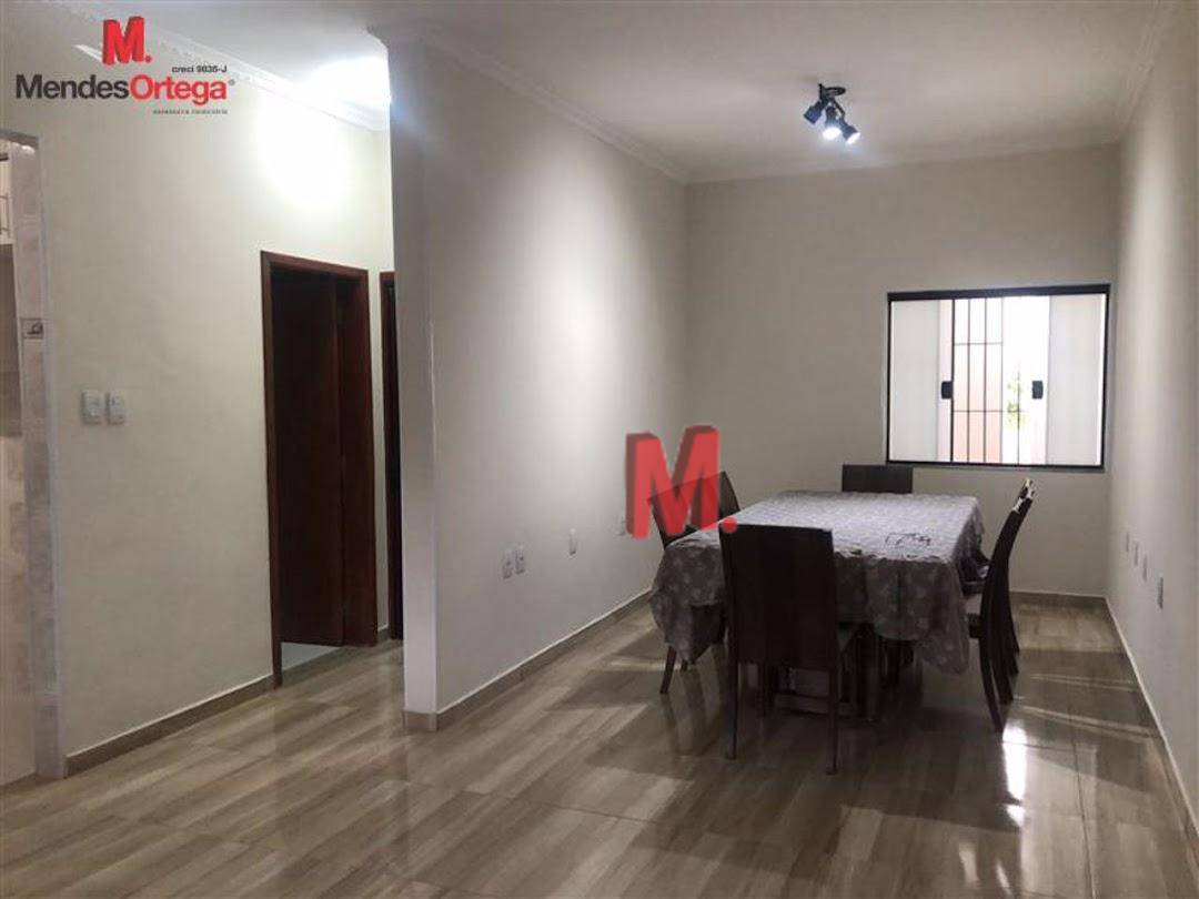 Casa à venda com 2 quartos, 161m² - Foto 8