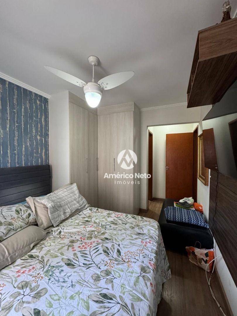 Apartamento à venda com 2 quartos, 65m² - Foto 18