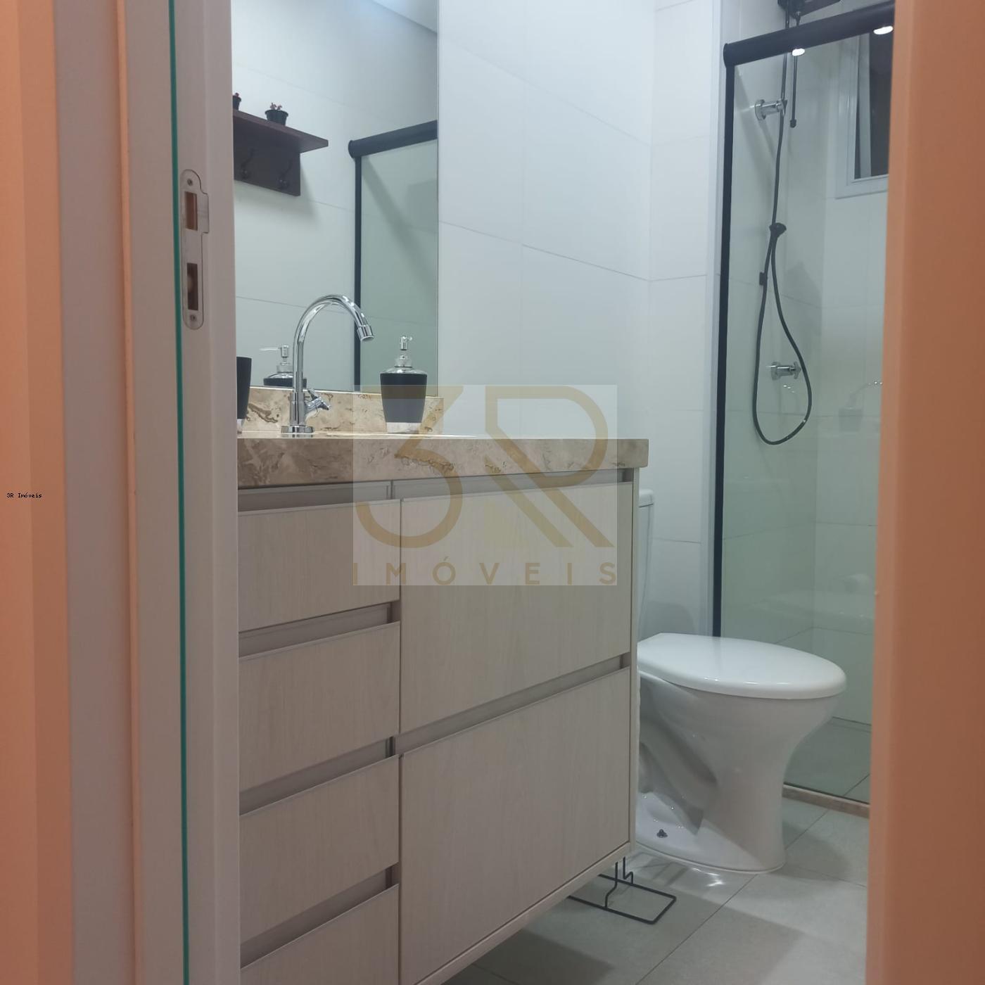 Apartamento à venda com 2 quartos, 60m² - Foto 17