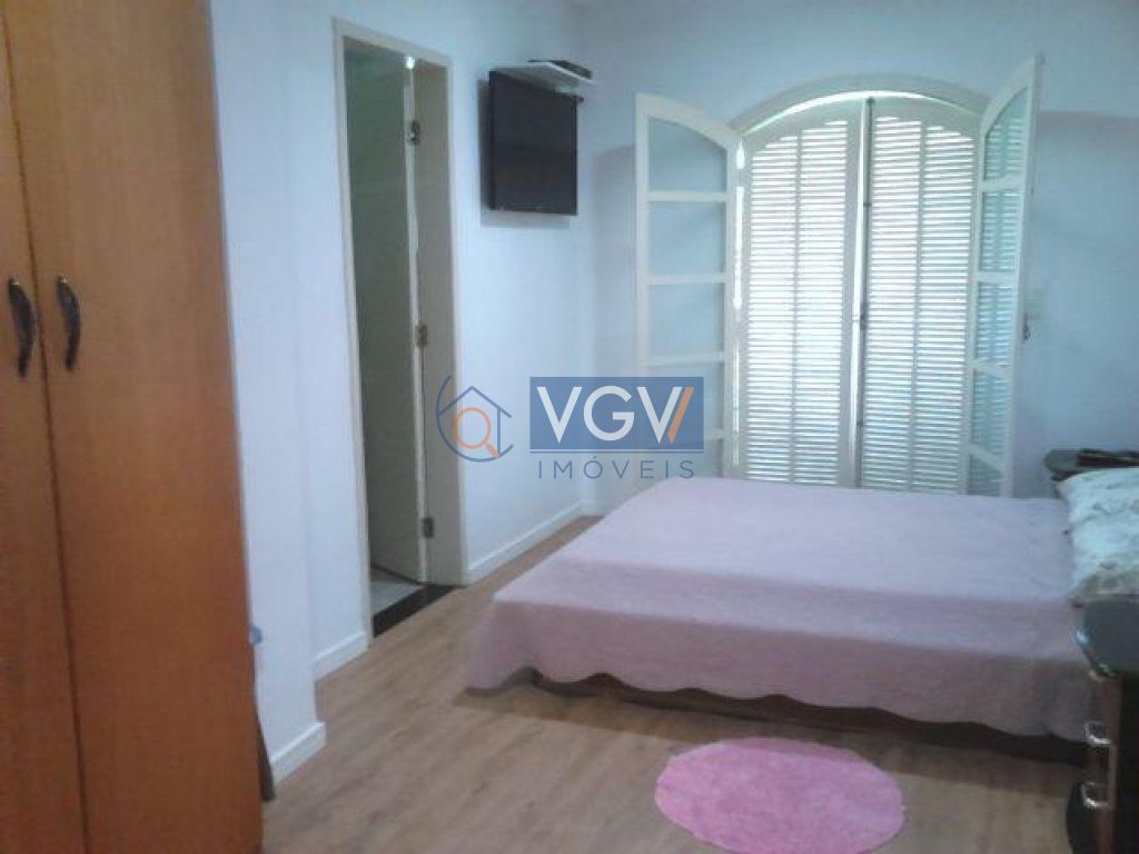 Casa à venda com 3 quartos, 140m² - Foto 9