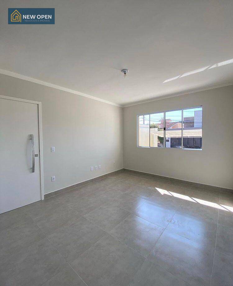 Sobrado à venda com 3 quartos, 108m² - Foto 2