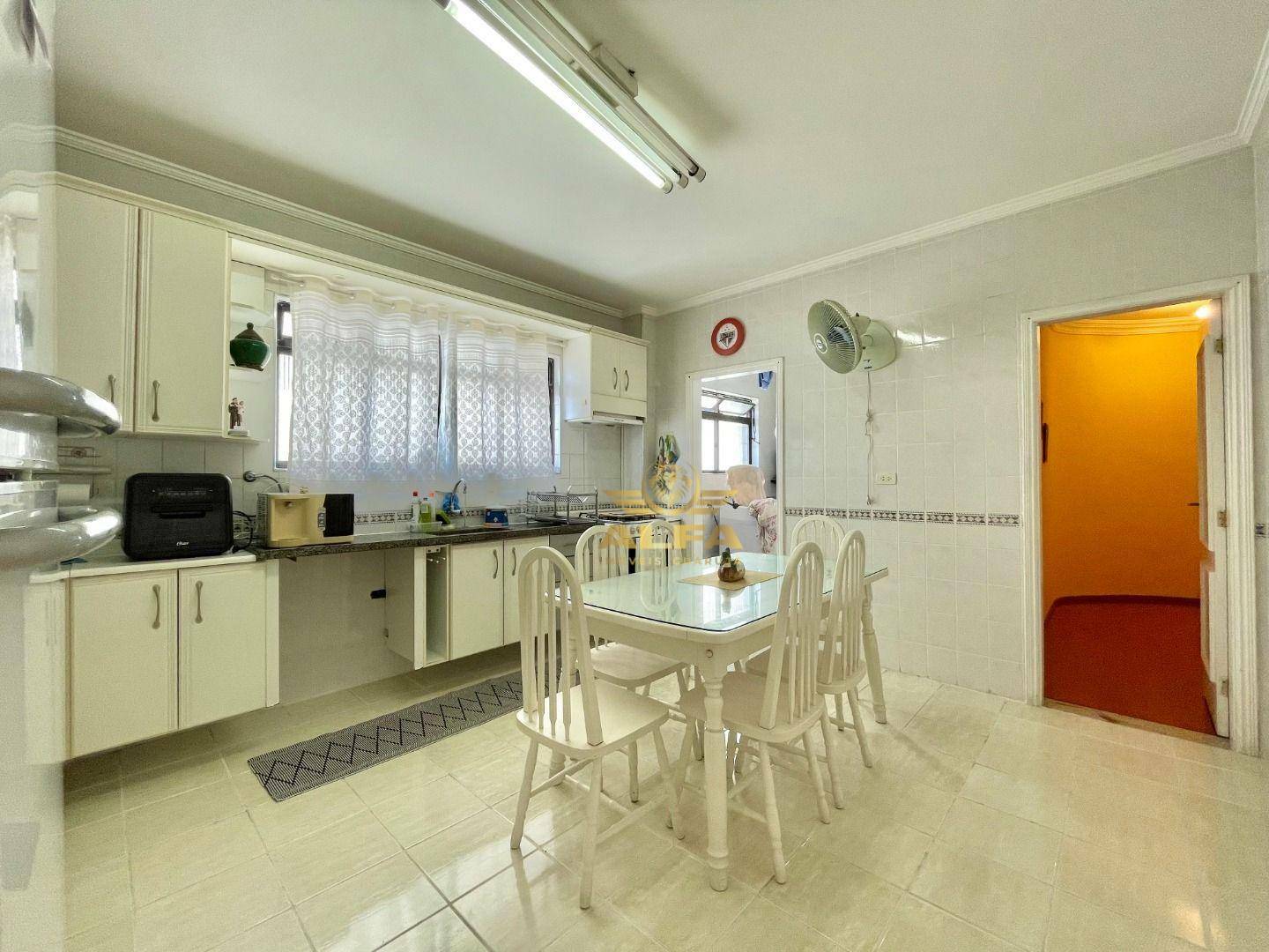 Apartamento à venda com 3 quartos, 160m² - Foto 22