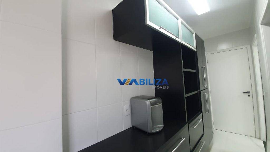 Apartamento à venda com 4 quartos, 240m² - Foto 14