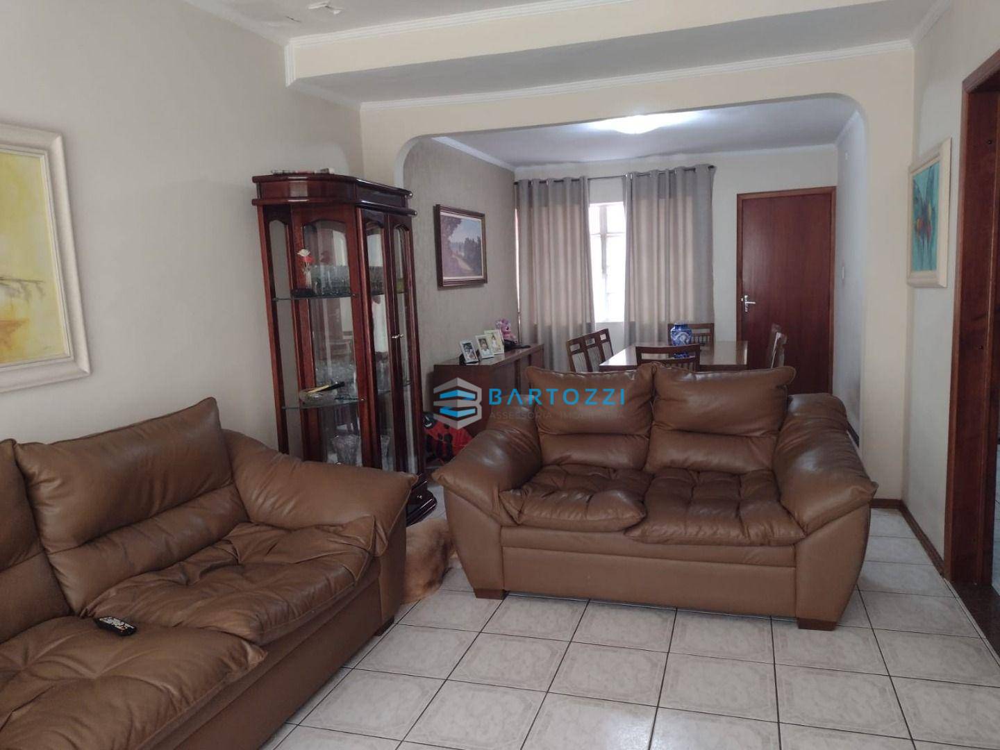 Sobrado à venda com 3 quartos, 182m² - Foto 4