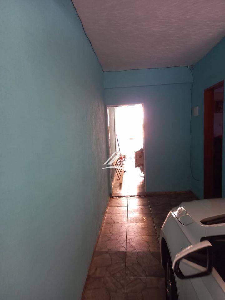 Sobrado à venda com 4 quartos, 168m² - Foto 3