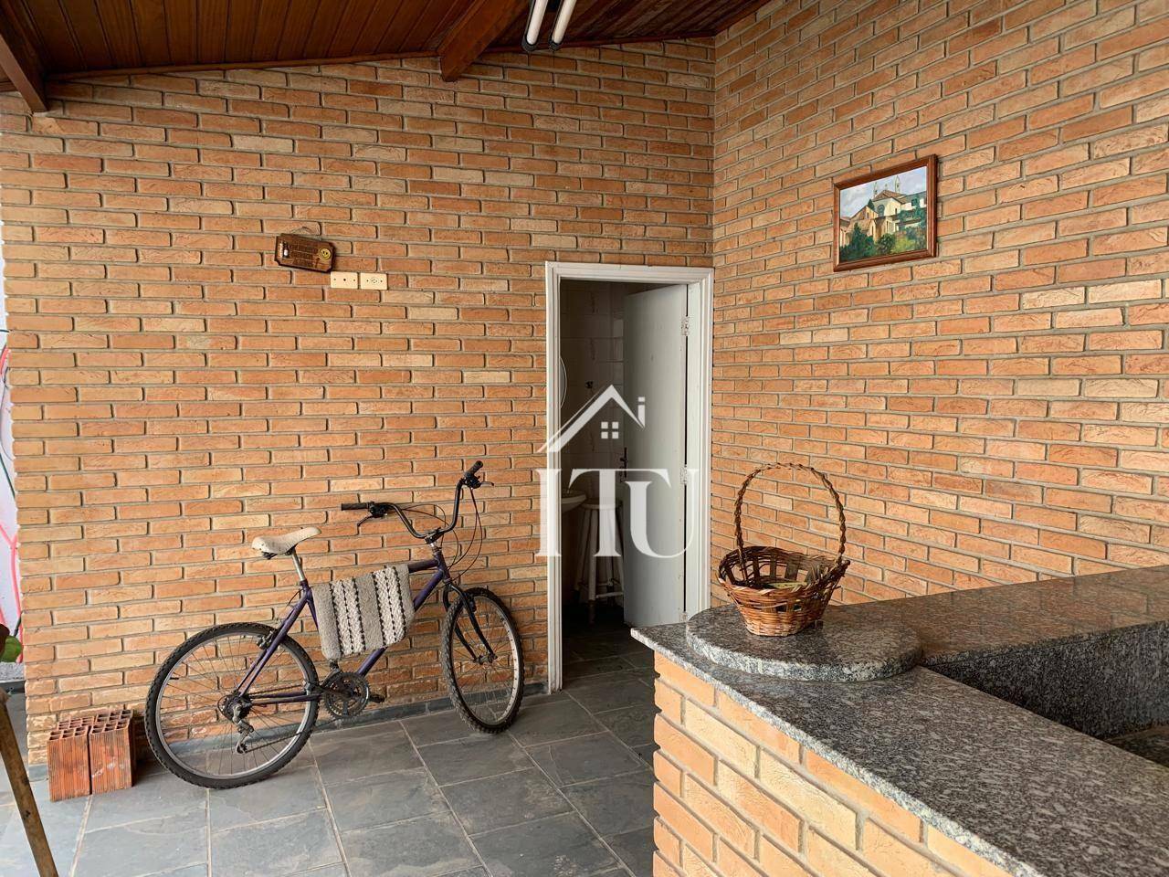 Casa à venda com 4 quartos, 262m² - Foto 25
