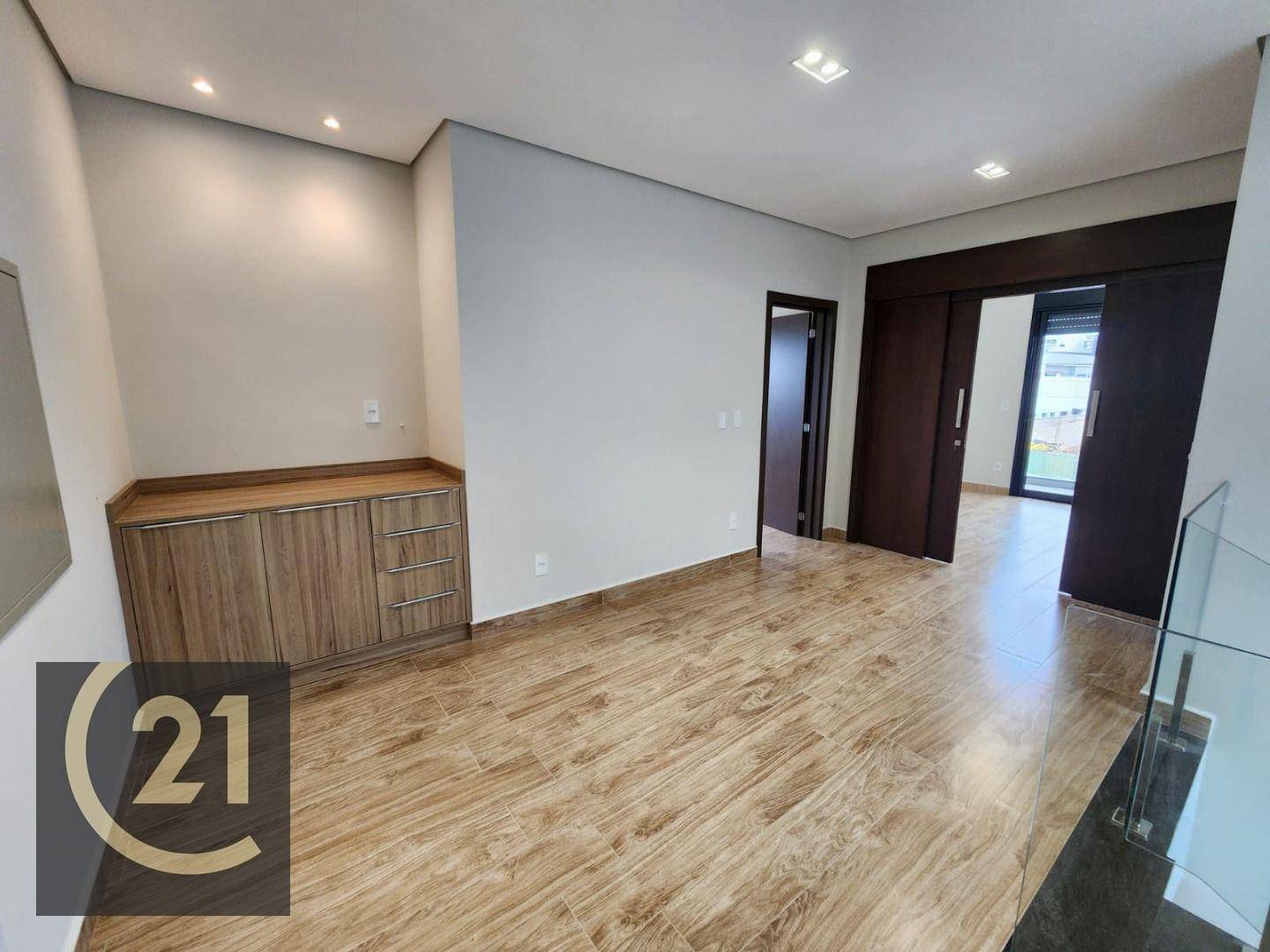 Sobrado à venda com 4 quartos, 330m² - Foto 3