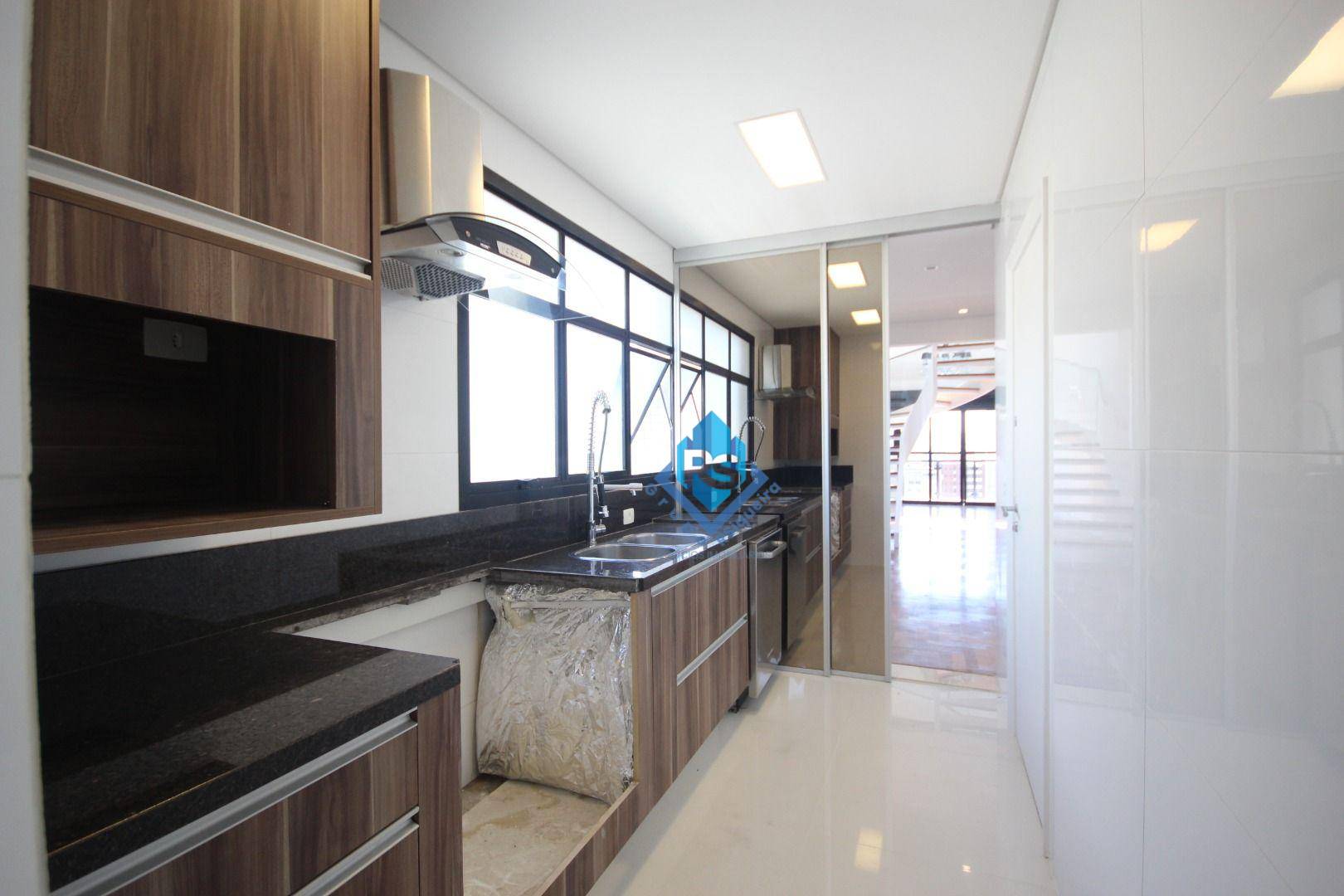 Apartamento à venda com 3 quartos, 314m² - Foto 6