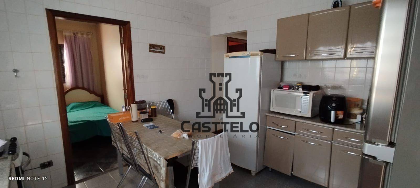 Casa à venda com 3 quartos, 160m² - Foto 13