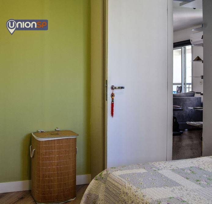 Apartamento à venda com 2 quartos, 70m² - Foto 9