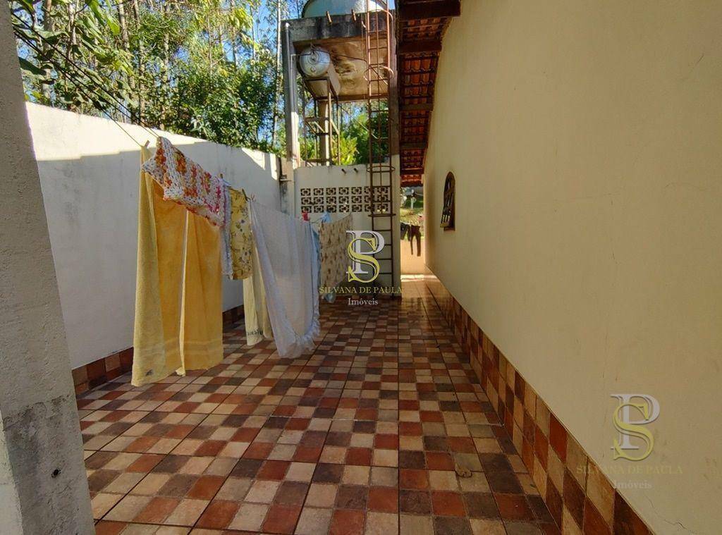 Chácara à venda com 2 quartos, 240m² - Foto 22