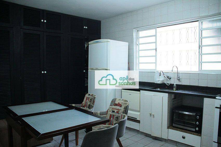 Casa à venda com 4 quartos, 190m² - Foto 10