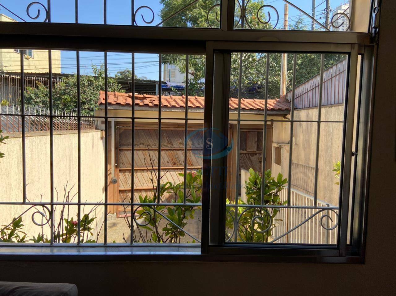 Casa à venda com 4 quartos, 250m² - Foto 16