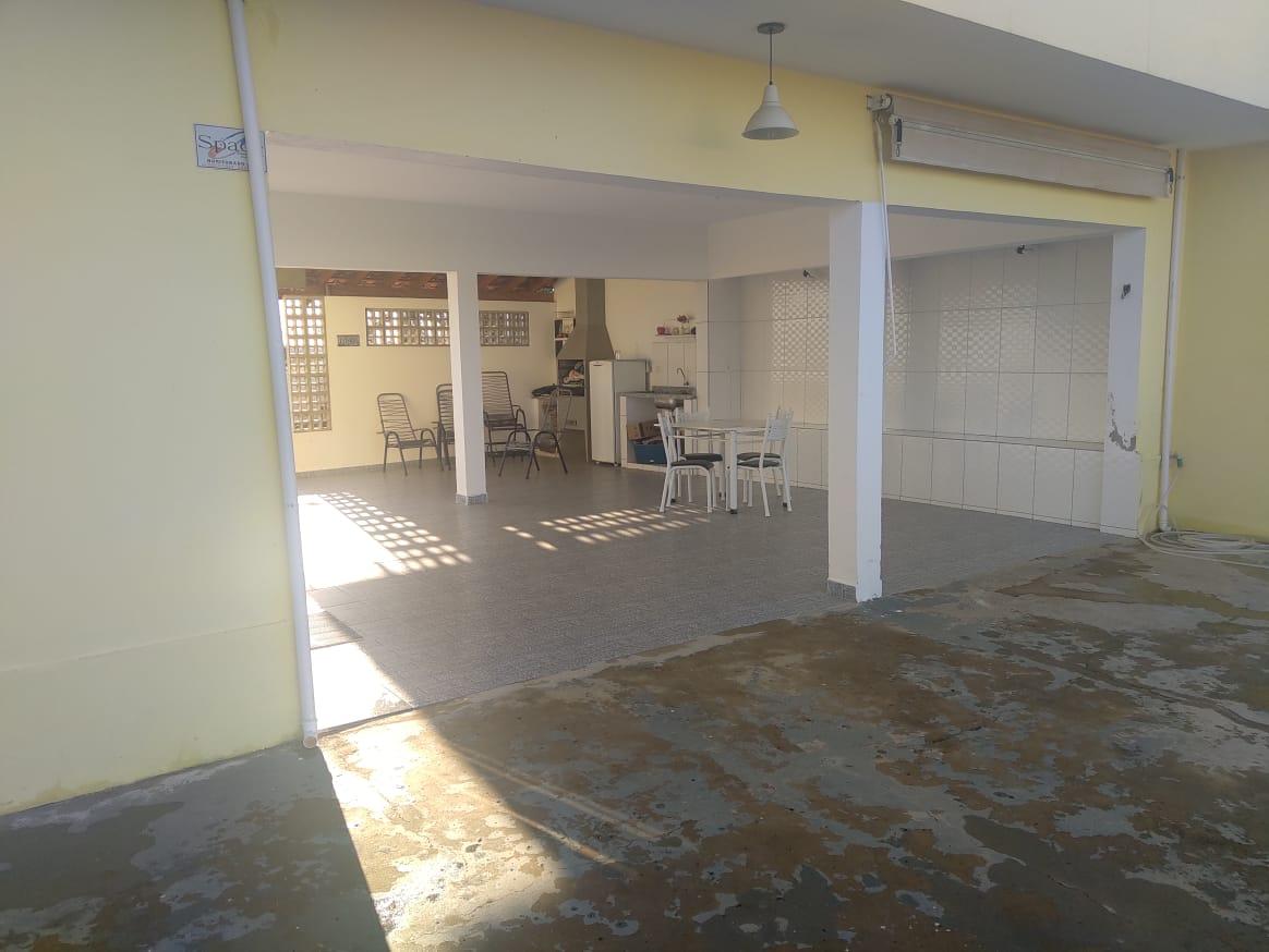 Chácara à venda com 2 quartos, 300m² - Foto 27