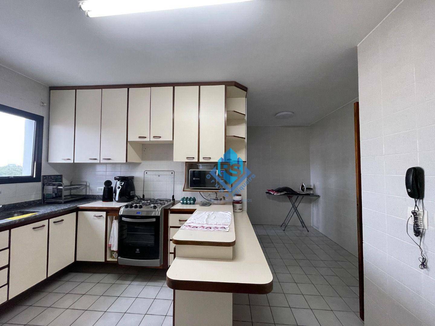 Apartamento à venda com 3 quartos, 148m² - Foto 12