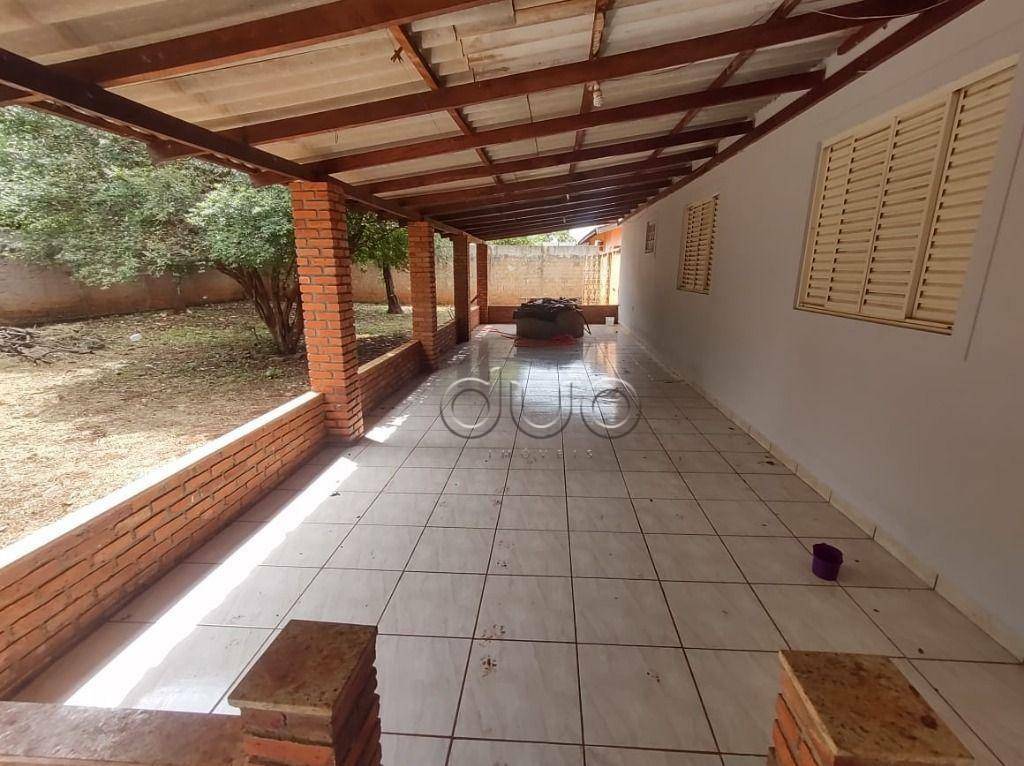 Chácara à venda com 3 quartos, 230m² - Foto 19